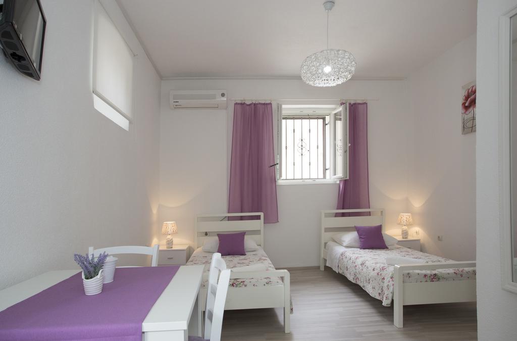 Summer Bay Apartments Split Eksteriør billede